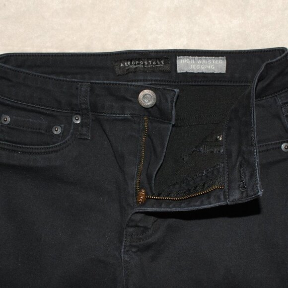 Aeropostale Denim - Aeropostale High Waisted Jegging Size 2 REG/Normal Black Jeans Inseam 27” VGUC
